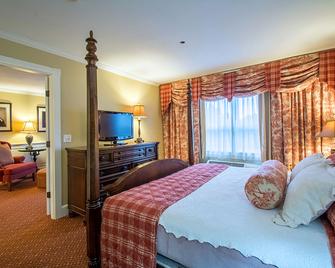 Anchorage Inn and Suites - Portsmouth - Bedroom