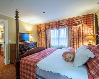 Anchorage Inn and Suites - Portsmouth - Bedroom