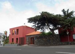 Hotel Villa El Mocanal - Mocanal - Building