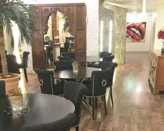 Hotel Les Arcades - Genebra - Comodidades da propriedade