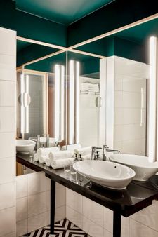 Max Brown 7th District - Vienna - Bathroom