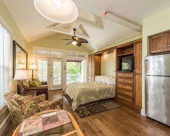 The Banyan Resort - Key West - Bedroom