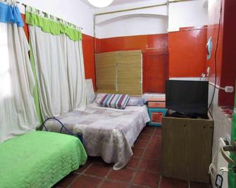 Hospedaje La Rana - Buenos Aires - Schlafzimmer