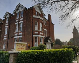 The Wycliffe Guest House - Folkestone - Building