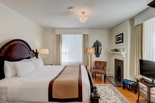 The Union Club of British Columbia - Victoria - Bedroom