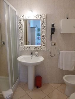 Le Tre Stelle - Cagliari - Baño