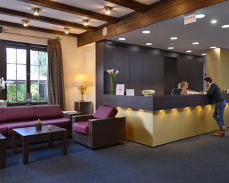 Relexa Waldhotel Schatten - Stuttgart - Recepcja