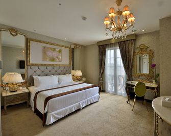 Amaroossa Royal Hotel Bogor - Bogor - Habitación