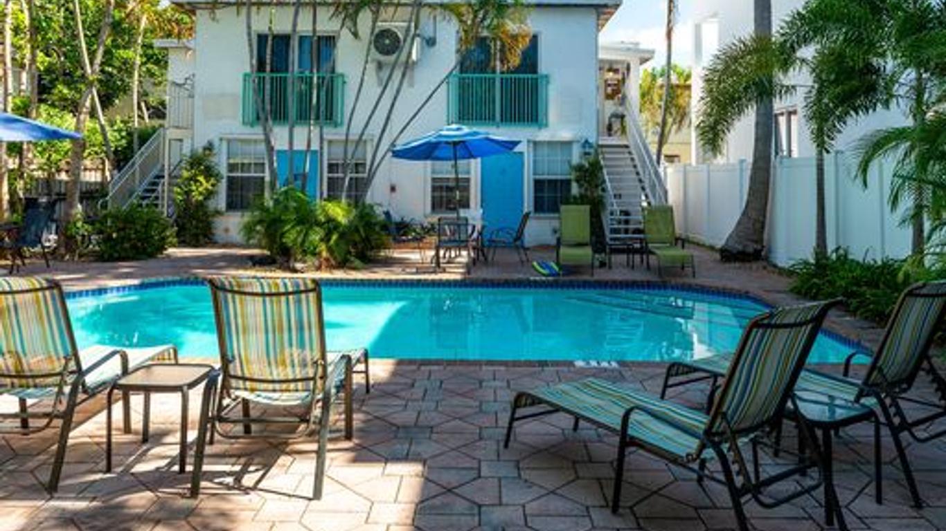 Las Olas Guest House