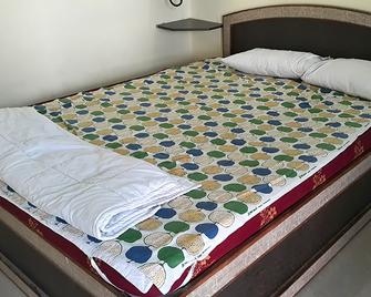 Pepy Madhu Resort - Nāmakkal - Bedroom