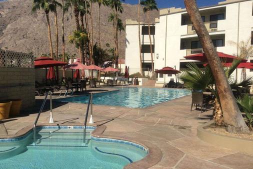 Quality Inn Palm Springs Downtown - Palm Springs - Building