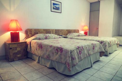Hotel Grecia Real - San Salvador - Bedroom