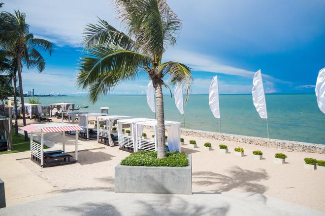 Novotel Hua Hin Cha Am Beach Resort Spa 75 1 3 1 Cha Am