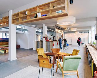 Wombat's City Hostel London - London - Lounge