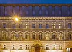 Mamaison Residence Izabella Budapest - Budapest - Building