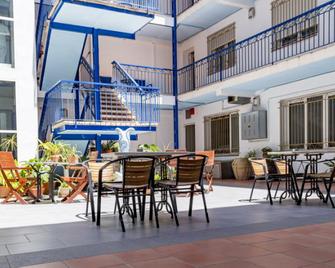 Hotel Blason Junior - פניסקולה - פטיו
