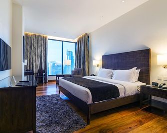 City Garden Grand Hotel - Makati - Bedroom
