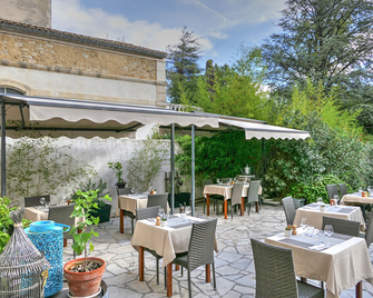 L A Propos - Orange - Ristorante