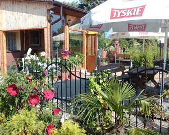 Zajazd Pulaskiego - Konstancin-Jeziorna - Outdoor view