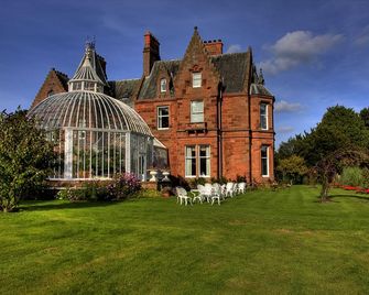 Kingsknowes Hotel - Galashiels - Building