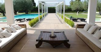 iConic Resort - Arezzo - Pool