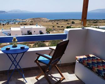 Stella's Home - Κουφονήσια - Μπαλκόνι