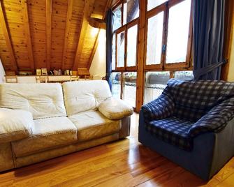 Hostal Ezkaurre - Isaba - Sala de estar