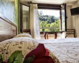 Hotel Covadonga - كانغاس دي اونيس - غرفة نوم