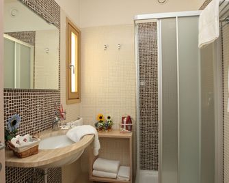 Quadra Key Easy Home In Florence - Florencia - Baño