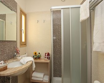 Quadra Key Easy Home In Florence - Florens - Badrum