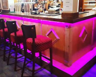 Bank House Guesthouse - Bundoran - Bar