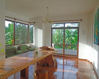 Casa Natura Galapagos Lodge - Puerto Ayora - Sala de estar