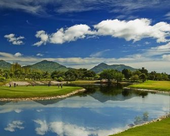 Springfield Village Golf & Spa - Cha-am - Golf course