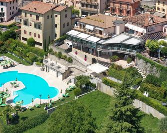 Hotel La Fenice e Sole - Tremosine - Edificio