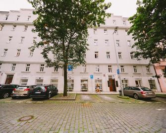 Hostel Dakura - Praga - Vista del exterior