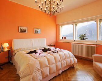 Villa Varenna - Varenna - Schlafzimmer
