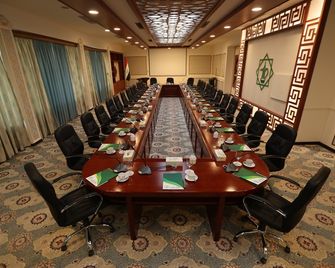 Baghdad International Hotel - Багдад - Зал засідань