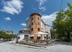 Hotel Iris - Roccaraso - Gebouw