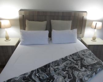 50 Galena - Roodepoort - Bedroom