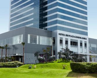 Hotel Riu Plaza Guadalajara - Guadalajara - Bygning