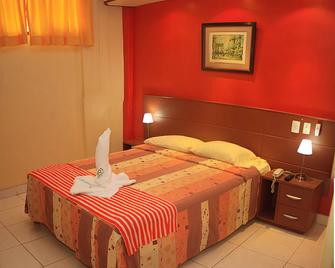 La Posada de Lobo Hotel & Suites - Iquitos - Soveværelse