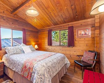 Juniper Lane Guest House - Friday Harbor - Bedroom