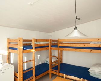 Frederikshavn Nordstrand Camping & Cottages - Frederikshavn - Bedroom