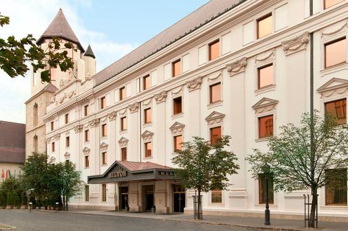 Hilton Budapest - Boedapest - Gebouw