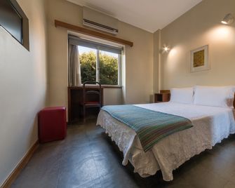 Hotel Sao Nicolau - Braga - Quarto