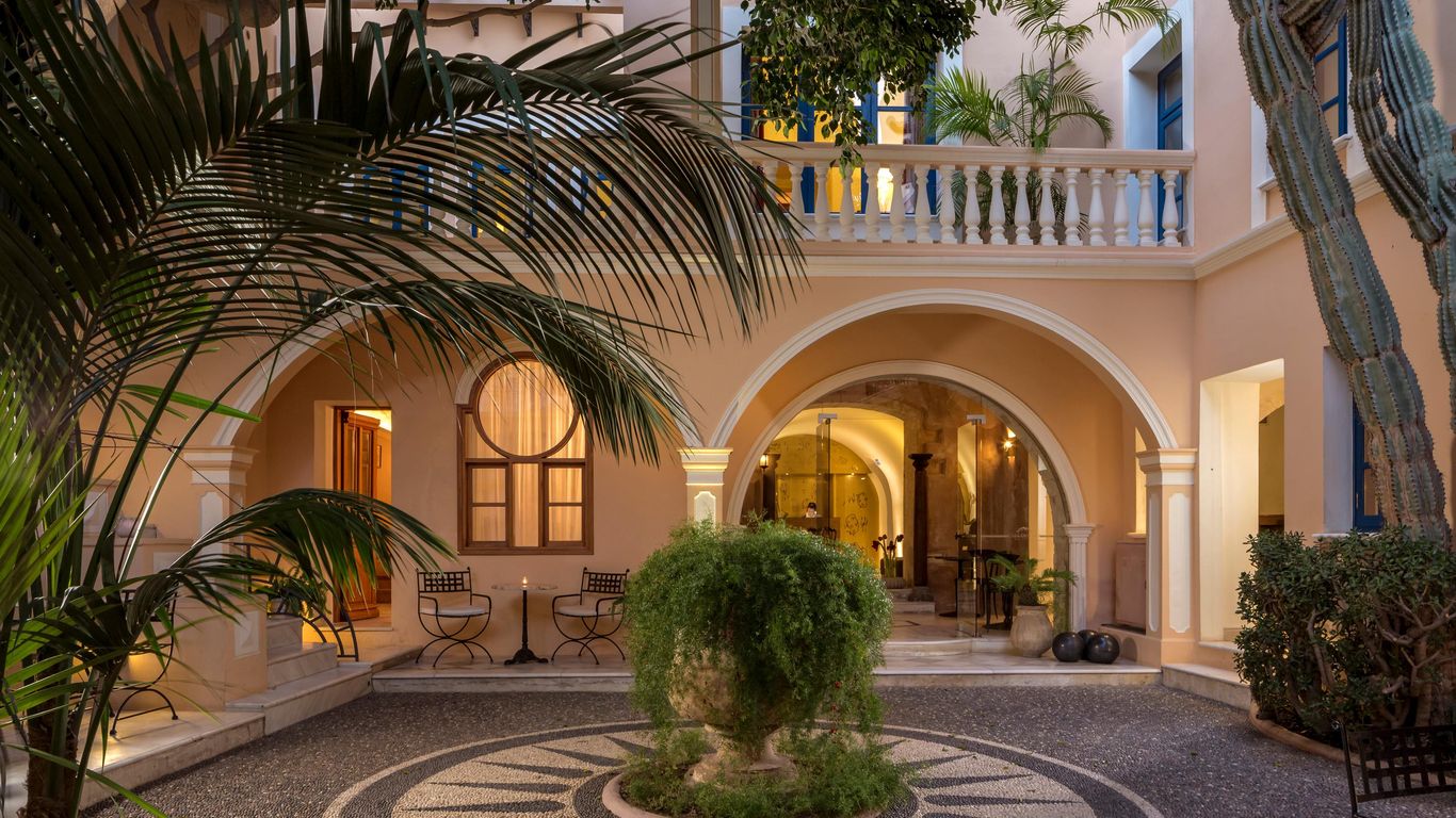 Casa Delfino Hotel & Spa