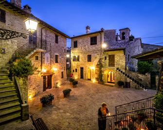 Aethos Saragano - Gualdo Cattaneo - Building