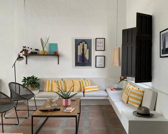 Casa Amberes - Honda - Obývací pokoj