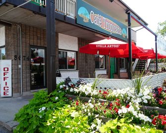 Tropicana Inn - ניאגרה פולס - פטיו