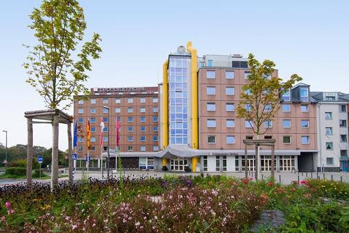Leonardo Hotel Köln - Cologne - Building
